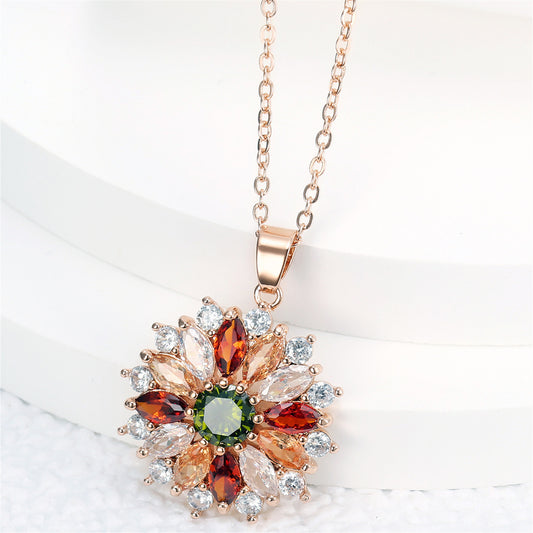 Elegant Flower Crystal Pendant Women's Necklace